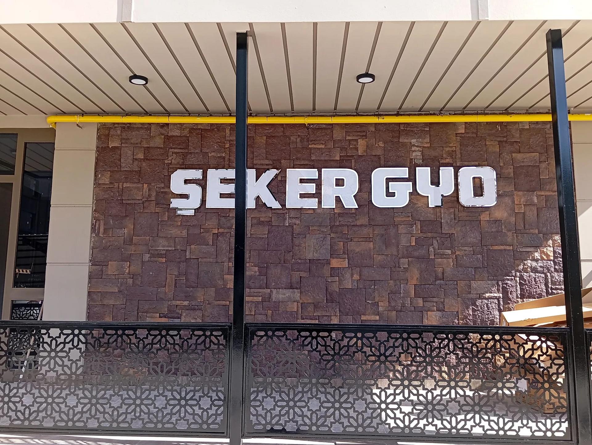 Şeker GYO — Işık Patlaması (Kutu Harf)