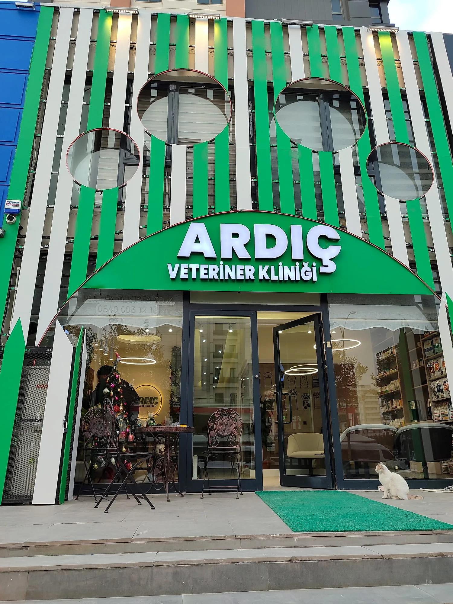 Ardıç Veteriner Kliniği — Kompozit Kutu Harf