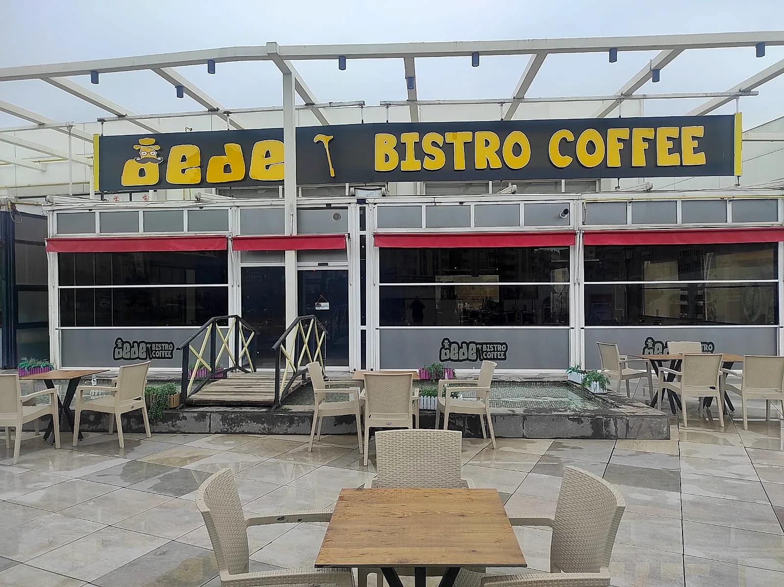 Dede Cafe — Kompozit Kutu Harf