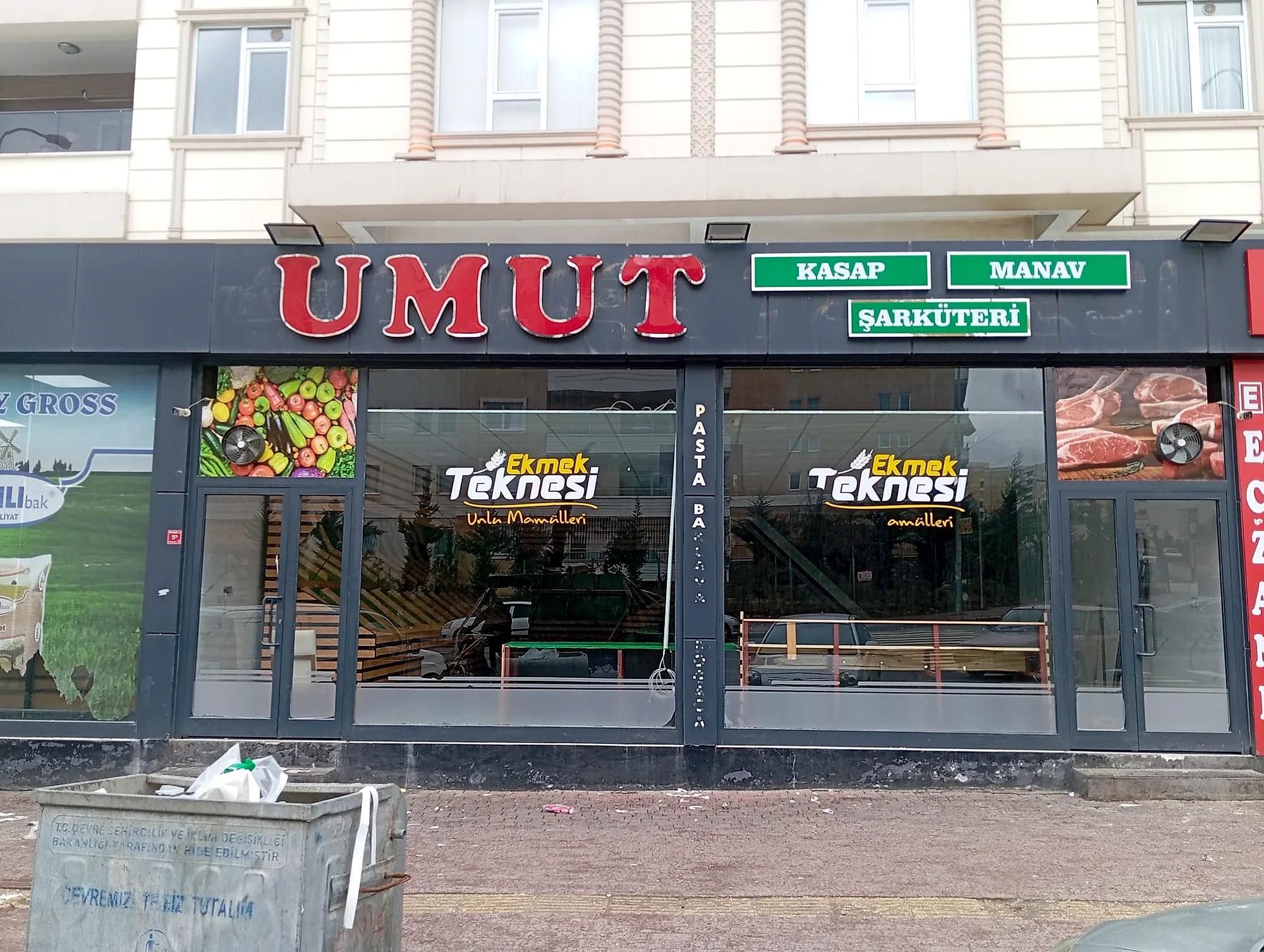 Umut — Krom Harf