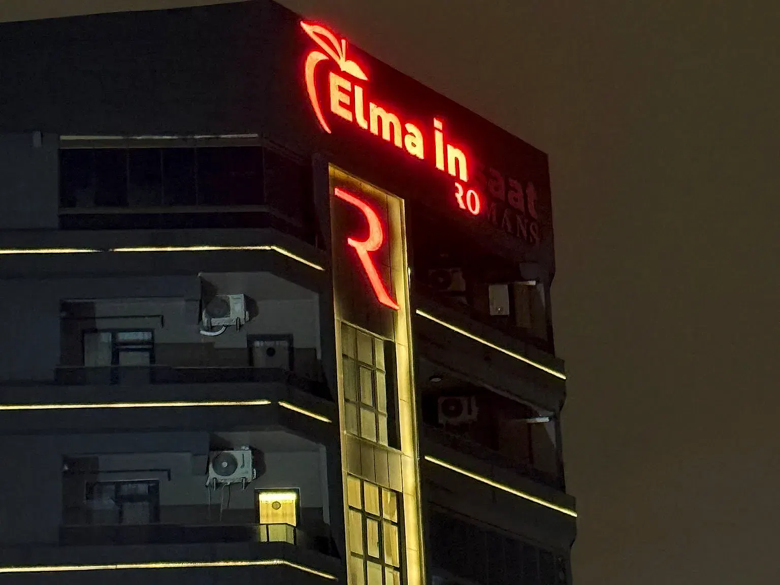 Elma İnşaat — Neon Tabela