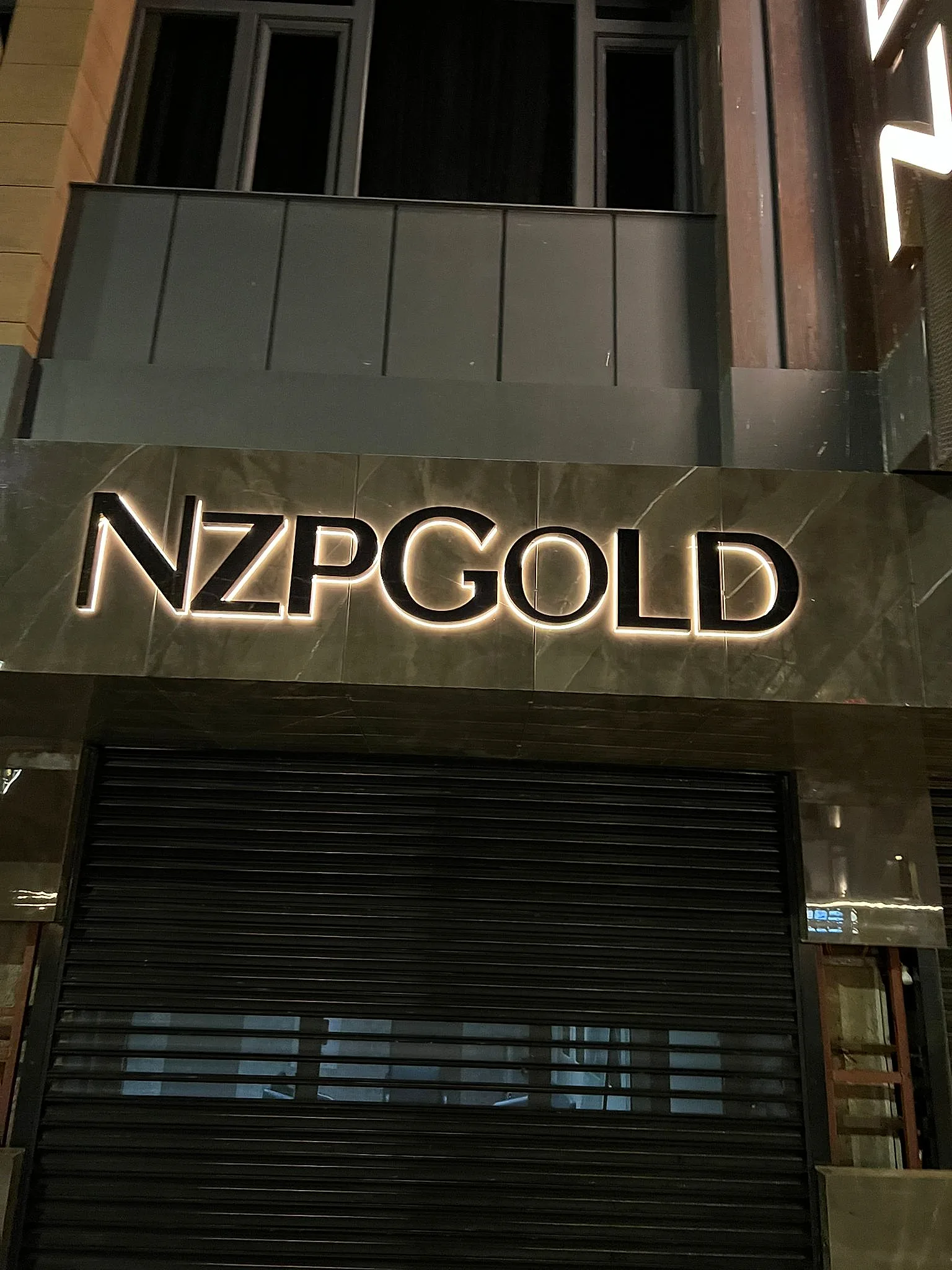 NZP Gold bakır krom ışık patlaması — gündüz / gece — sonra