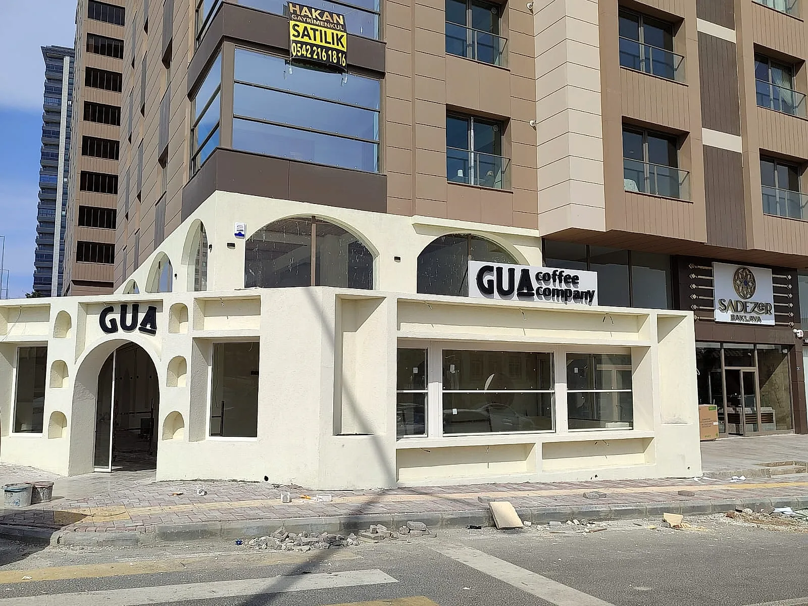 Gua — Krom Harf