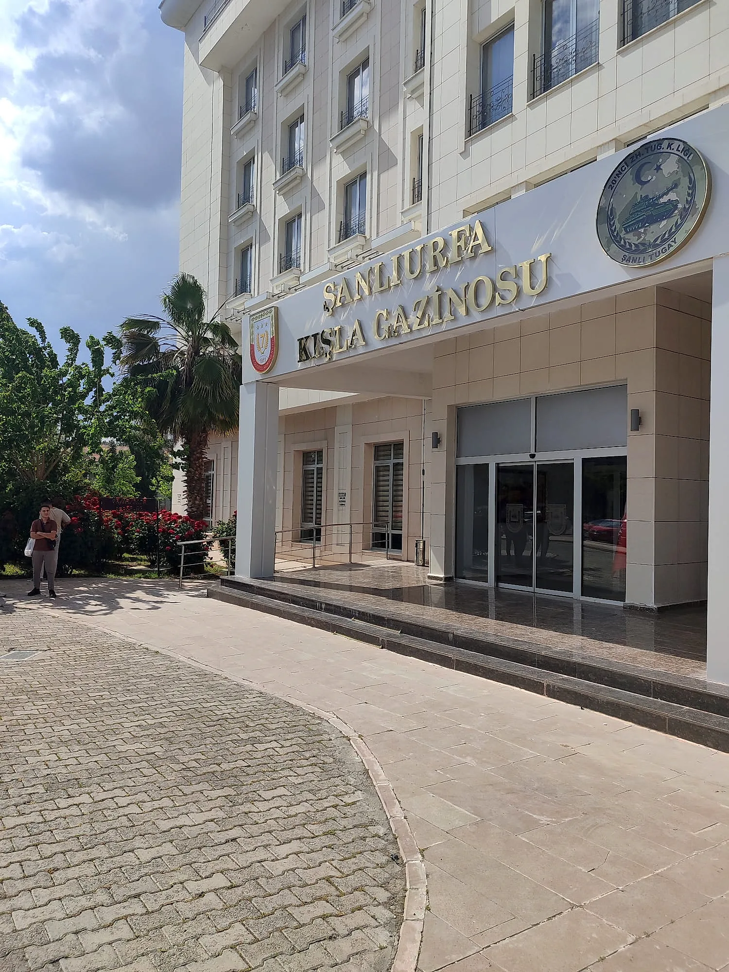 Şanlıurfa Kışla Gazinosu — Krom Harf